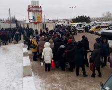 Правозахисники повідомляють про проблеми на донбаських КПВВ