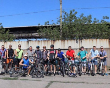 В прифронтовой Авдеевке состоялся велопробег (ФОТО)