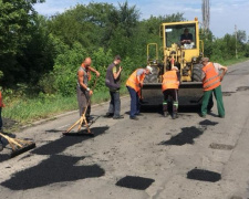 В Авдеевке идет работа на всех фронтах: фоторепортаж