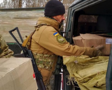 &quot;Симики&quot; доставили гуманитарку  в два недавно освобожденных села  на Донетчине (ФОТО)