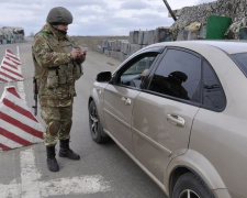 Утро у донбасских пунктов пропуска: очереди стали меньше