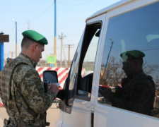 Ситуация у донбасской линии разграничения: очереди и остановка работы одного КПВВ