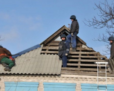 В Авдеевке восстановлены уже 290 домов, поврежденных при артобстрелах (ФОТО)