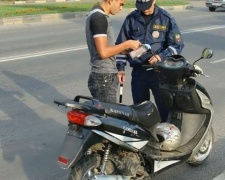 Какие штрафы грозят владельцам мотоциклов и скутеров и за что их можно получить