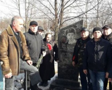 В Авдіївці вшанували воїнів-афганців (ФОТО)