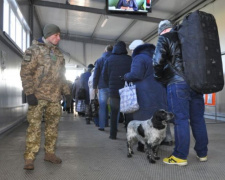 Пограничники фиксируют тенденцию к увеличению пассажиро-транспортного потока на донбасских КПВВ