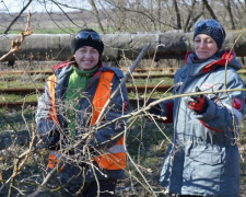 В Авдеевке расчистят дорогу для велосипедистов (ФОТО)