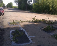 В Авдеевке начался ремонт дорог (ФОТОФАКТ)