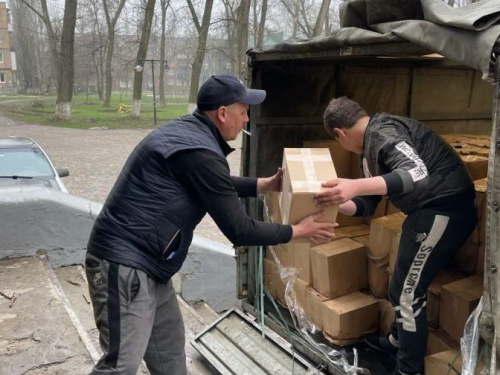 За участі нардепа Муси Магомедова в Авдіївку доставили гумдопомогу