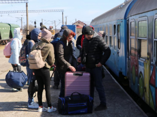 «Укрзалізниця» призначила на сьогодні евакуаційний потяг з Покровська до Львова