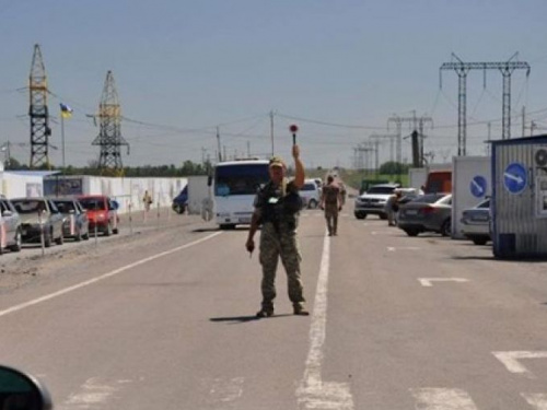 На КПВВ Донетчины фиксируют сокращение очередей