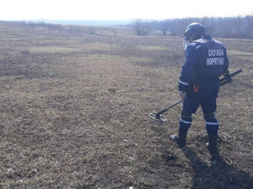 Спасатели в Донецкой области восстановили обстрелянные дома и остановили новые взрывы