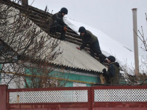 В прифронтовой Авдеевке восстановлены 234 поврежденных обстрелами дома (ВИДЕО)