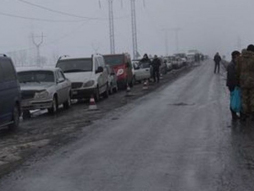 КПВВ «Марьинка» остается самым загруженным