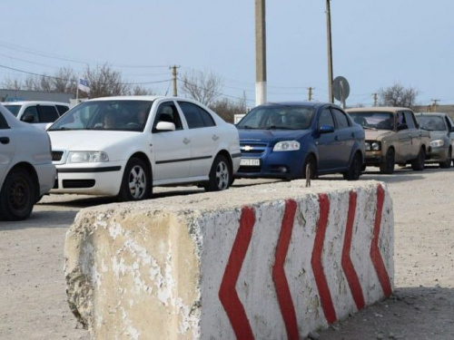 В пятничный вечер оккупанты Донбасса устроили беззаконие у линии разграничения