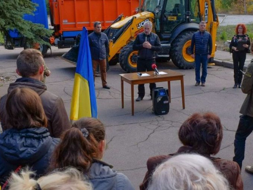 Порадовали прифронтовую Донетчину (ФОТО + ВИДЕО)