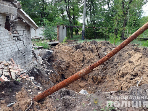 Під час порятунку людей в Авдіївці поліцейських накрило вогнем