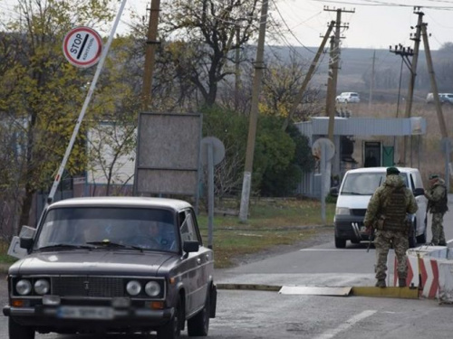 Непропуск через линию разграничения на Донбассе: пограничники назвали основные причины