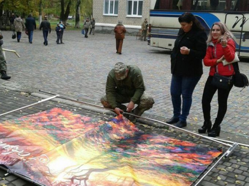 В Авдеевке продолжают готовиться к празднику Дня защитника Украины (ФОТОФАКТ)