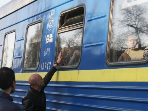 Укрзалізниця призначила на сьогодні евакуаційний рейс із Покровська до Львова