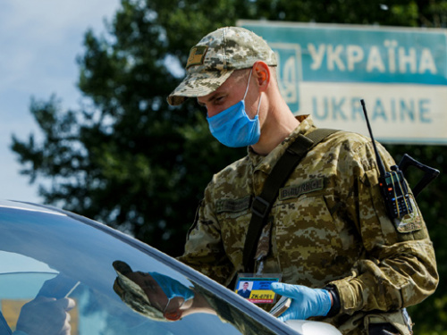 Чоловіки-студенти іноземних вишів більше не можуть виїхати за кордон під час воєнного стану