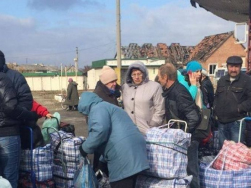  МинВОТ немного изменил перечень товаров, разрешенных для провоза через КПВВ на Донбассе   