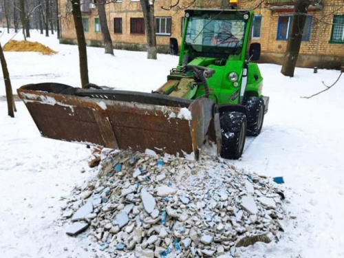 Комунальники Авдіївки нагадують: влаштовувати стихійні звалища на території міста заборонено