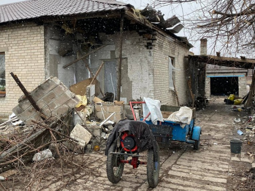 В селах поряд з Авдіївським фронтом бої постійні, більше половини будинків зруйновані