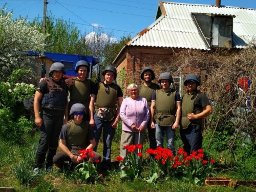 Жизнь после обстрелов: новые дома восстановлены в Авдеевке (ФОТО)