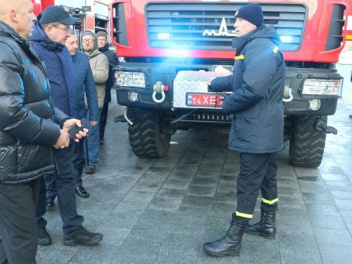 Спасатели Донетчины получили новую технику (ФОТО + ВИДЕО)