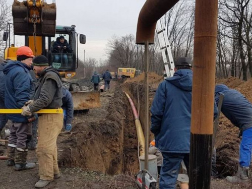 В МинВОТ провели в Авдеевку газ. На словах