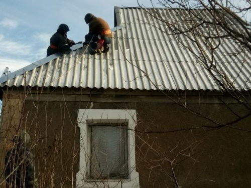 В Авдеевке с каждым днем становится больше домов, восстановленных после обстрелов