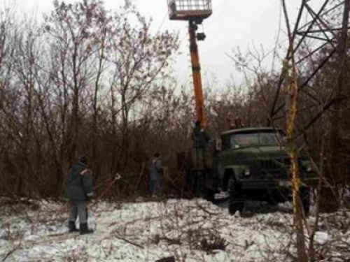 Возле Авдеевки три села остаются без электричества