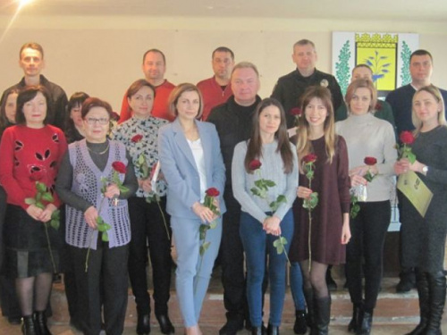 В Покровской оперзоне поздравили женщин-полицейских (ФОТО)