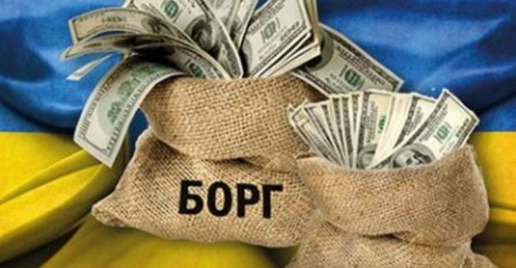 Податкова списала борги майже 4 млн підприємців