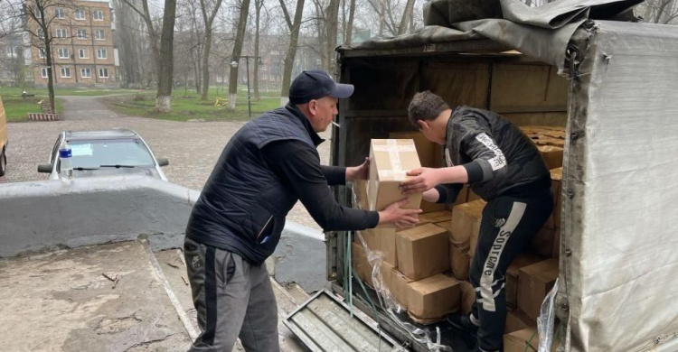 За участі нардепа Муси Магомедова в Авдіївку доставили гумдопомогу