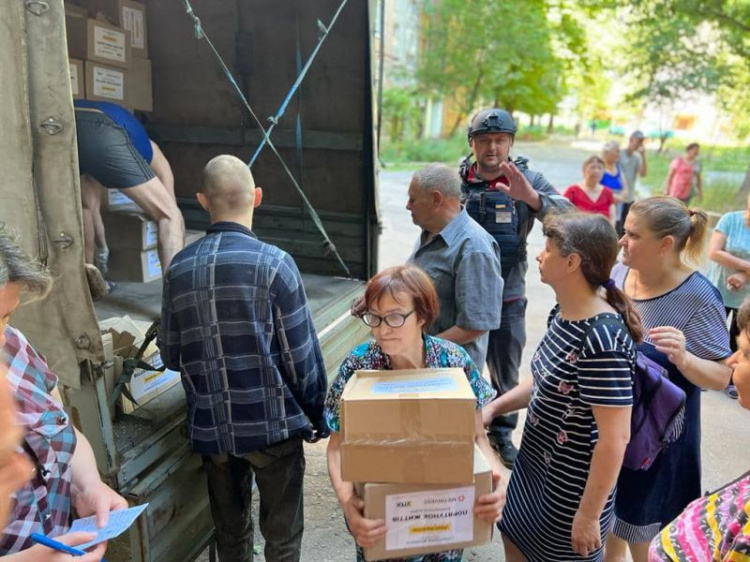 Муса Магомедов: попри обстріли заводчани АКХЗ регулярно доставляють авдіївцям допомогу