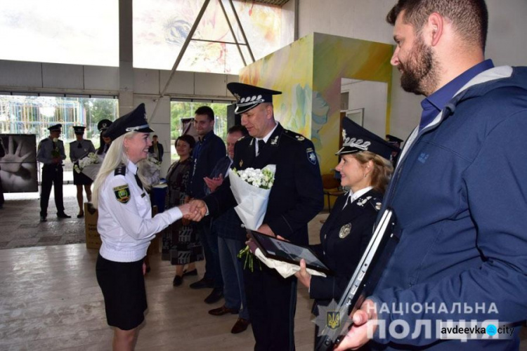 В Донецкой области женщины-полицейские разрушают стереотипы (ФОТО + ВИДЕО)