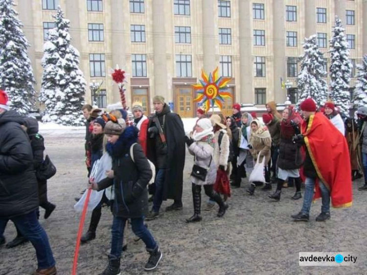 Авдіївські “пластуни” стали частиною всеукраїнського фестивалю вертепів (ФОТО)