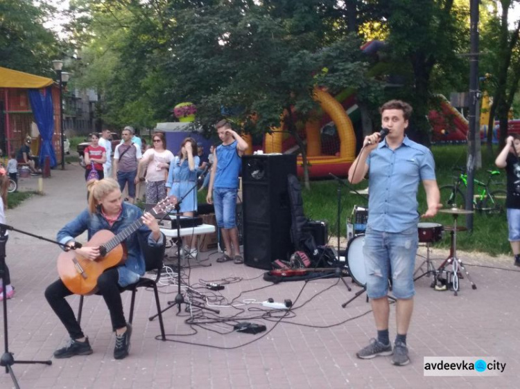  В Авдеевке состоялся концерт под открытым небом (ФОТО+ВИДЕО)