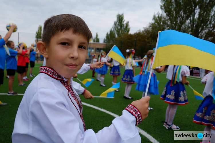 На Донетчине сегодня открыли пять футбольных площадок (ФОТО)