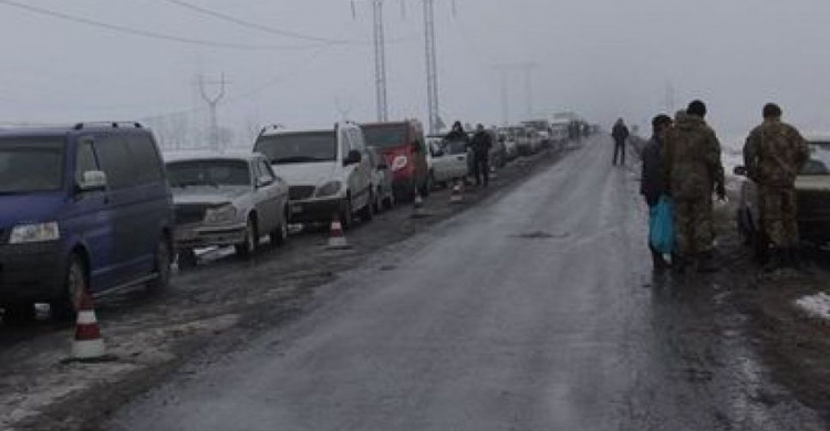 КПВВ «Марьинка» остается самым загруженным