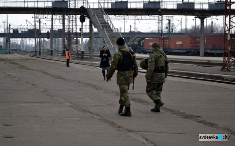 На Донетчине  поезда и автобусы попали под особый контроль из-за  любителей "сувениров  из АТО" (ФОТО)