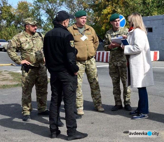 Межведомственная группа провела обследование  КПВВ на Донбассе перед введением  нового "Порядка въезда и выезда"