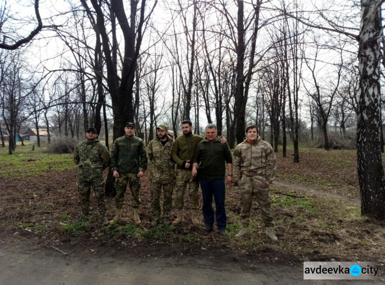 Авдеевку помогают убирать бойцы батальона «Киев-1» (ФОТО)