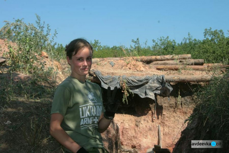 Блиндаж за Мемориалом защитникам Авдеевской промзоны начали реставрировать (ФОТО)