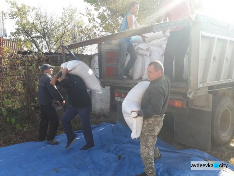 Авдеевские "симики"  плодотворно провели неделю: помощь получили и военные, и жители прифронтовых районов