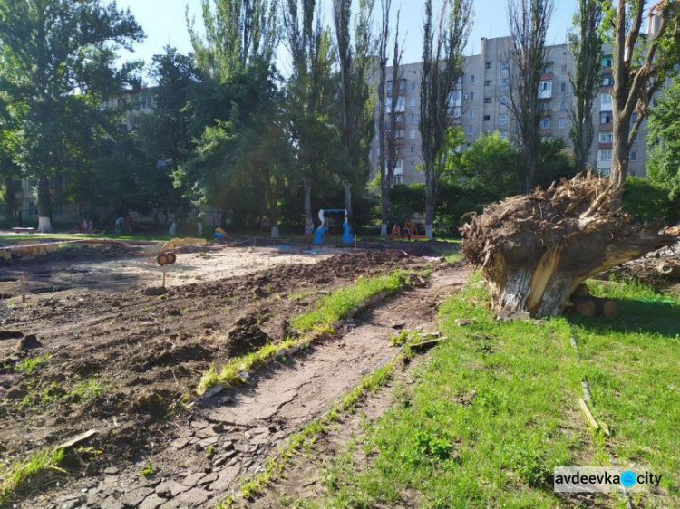 Программа социального партнерства в действии: в детском саду «Малыш» стартовали работы по обустройству спортплощадки (ФОТОФАКТ)