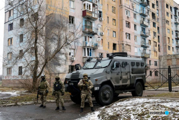 Как «Волк» спасал людей в Авдеевке и Мариуполе (ФОТО + ВИДЕО)