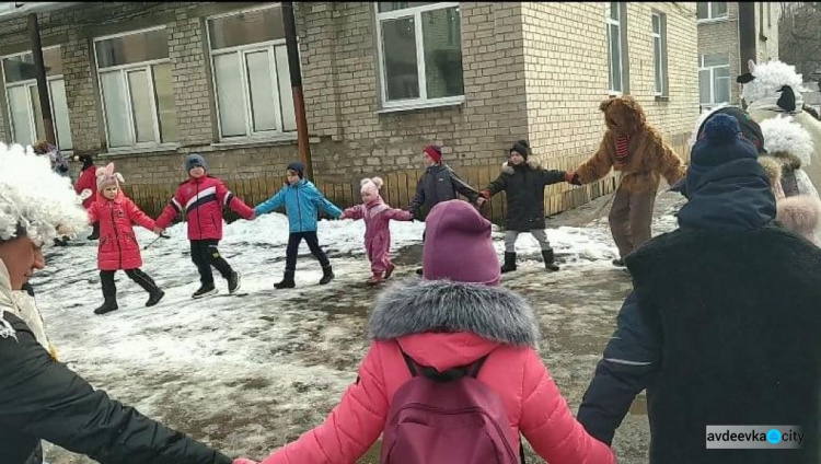 Як в Авдіївці на Масляну зиму проводжали